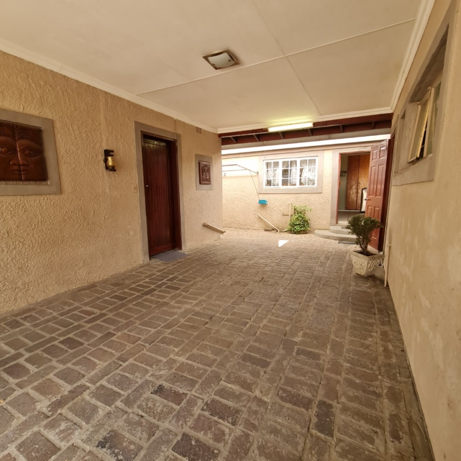 6 Bedroom Property for Sale in Sasolburg Free State